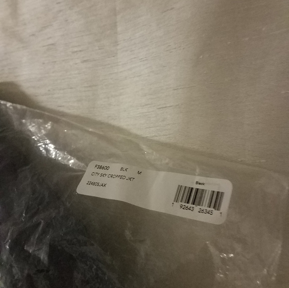 Coach City Sky Cropped Jacket Rainbow - Picture 14 of 16